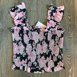 Sugarlips garden mystery smocked top. NWT. Size medium